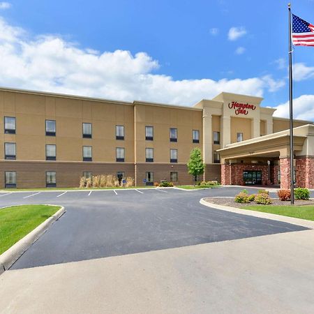 Hampton Inn Muscatine Екстериор снимка